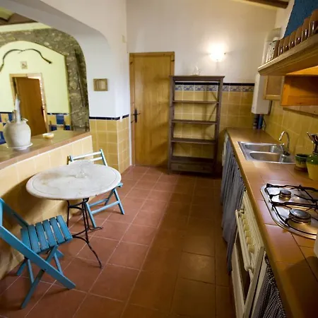 Casa Rural L'esquerra De Gabriel Amposta