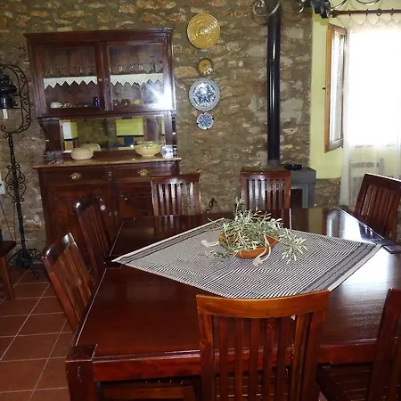 Casa Rural L'esquerra De Gabriel Holiday home