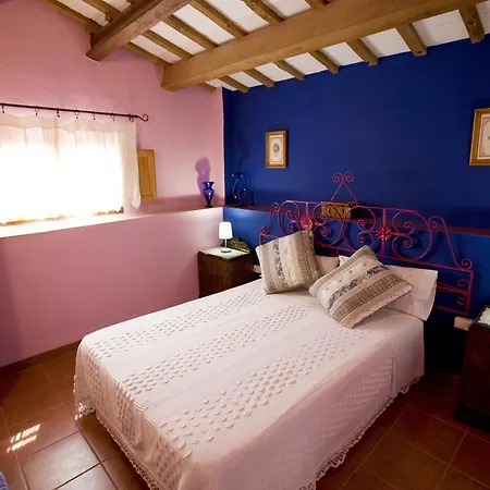 Casa Rural L'esquerra De Gabriel Vakantiehuis *